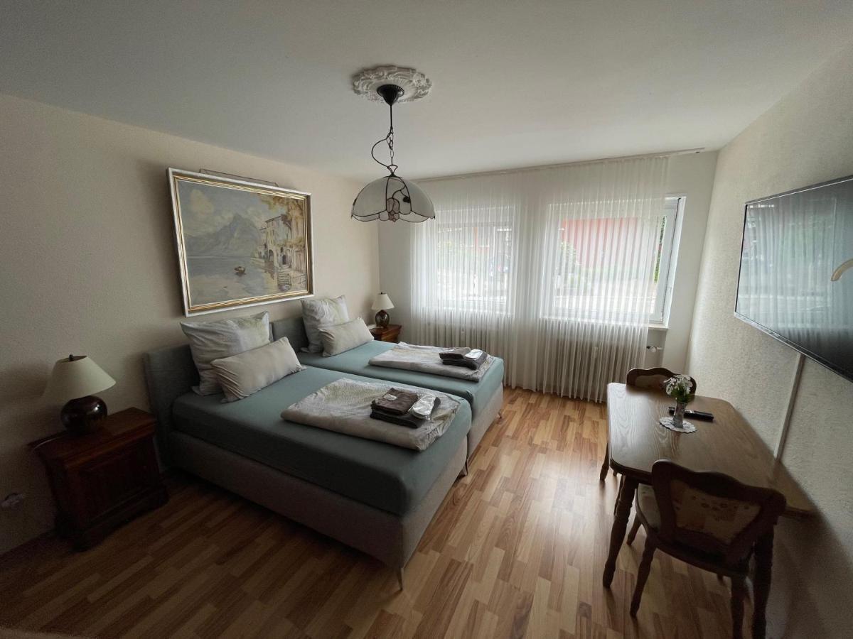 Ferienwohnung - Am Stadtgarten 萨尔路易斯 外观 照片